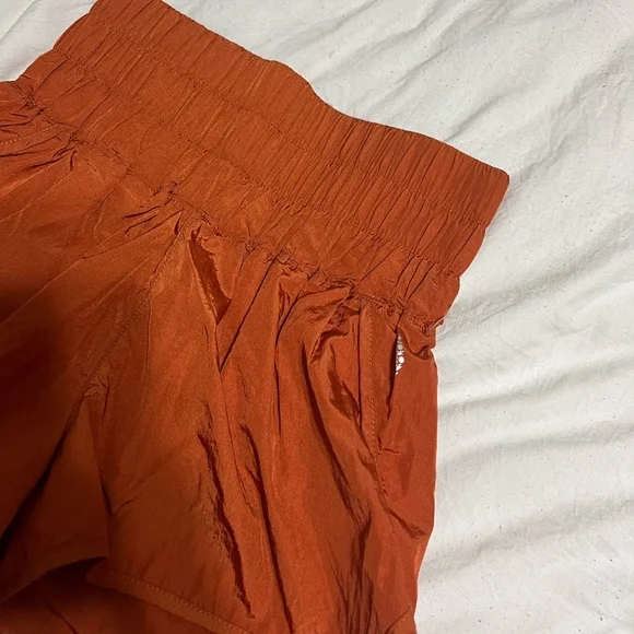 FREE PEOPLE short - Picture 3 of 7